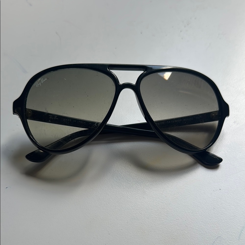 Ray-Ban Classic Black Aviator Shades